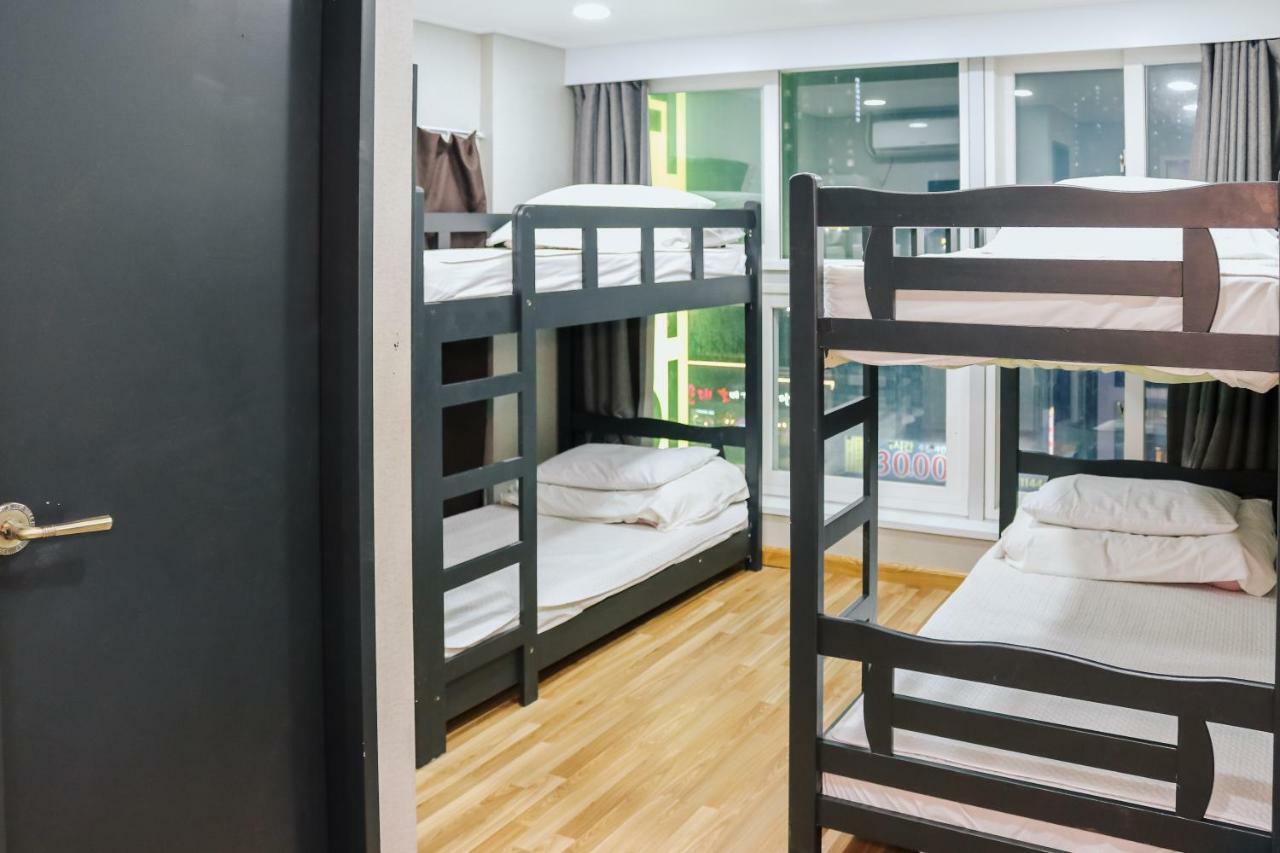 Haeundae Guesthouse Пусан Екстер'єр фото